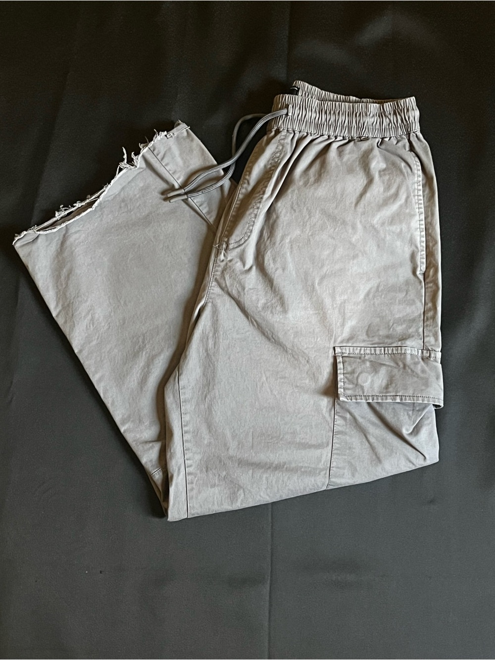 Forever 21 Gray Baggy Cargo Pants